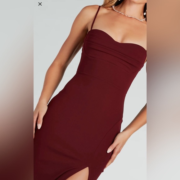 Burgundy Fran Formal Crepe Sweetheart Long Dress - Picture 2 of 7